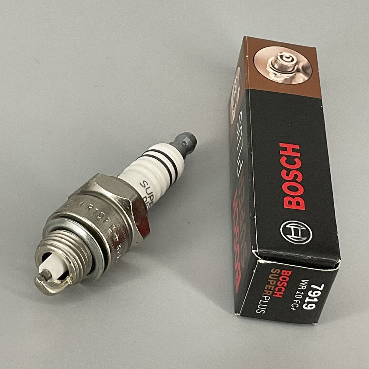 BOSCH Super Plus Spark Plug For Buick Chevrolet Chrysler Plymouth Dodge Pontiac