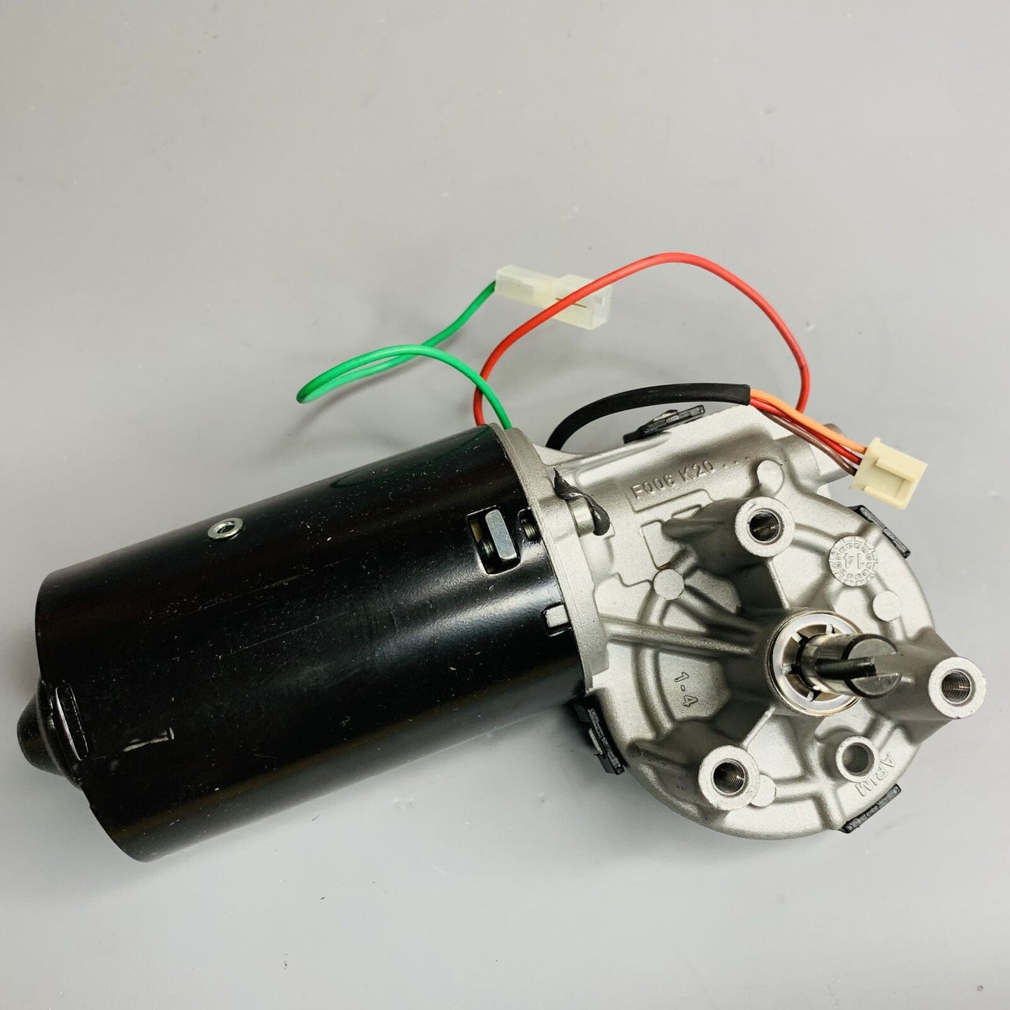 BOSCH GENUINE Wiper Motor 24V For F006B20360