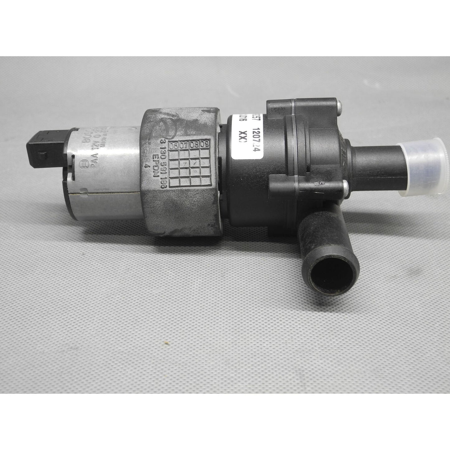 Bosch Electric Auxiliary Water Pump NEW For Dodge Durango 4.7L 5.9L V8