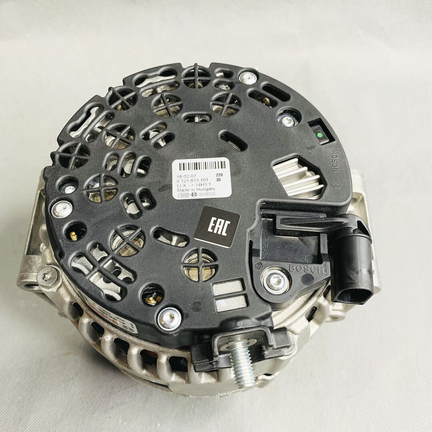 Originale BOSCH Alternatore Per 2007-11 Dodge Sprinter Mercedes CL550 S550