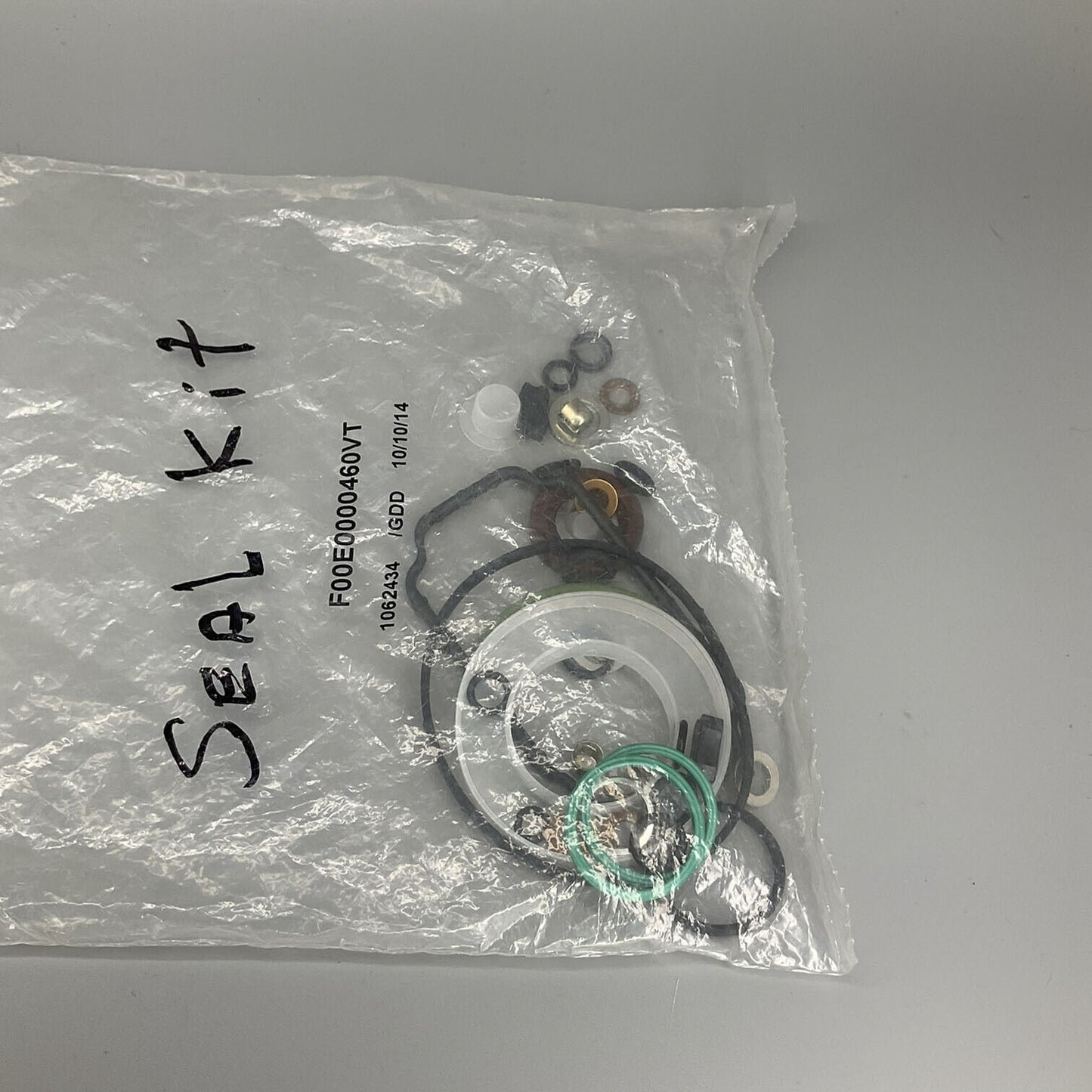 OE GENUINE Seal Kit For F00E0000460VT