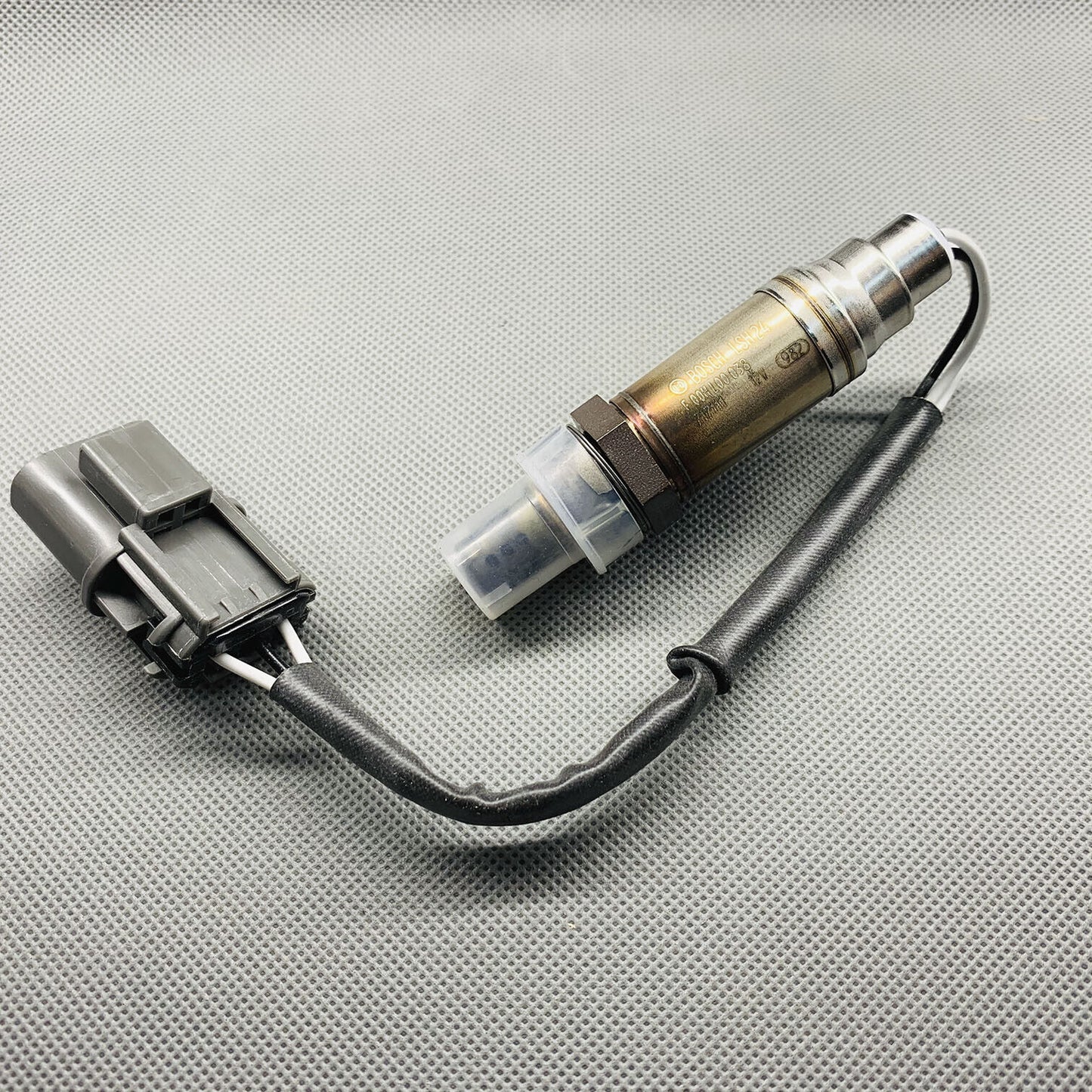 EO GENUINE Oxygen Sensor O2 15820 Upstream Fits Ford Nissan Frontier Xterra 3.3L