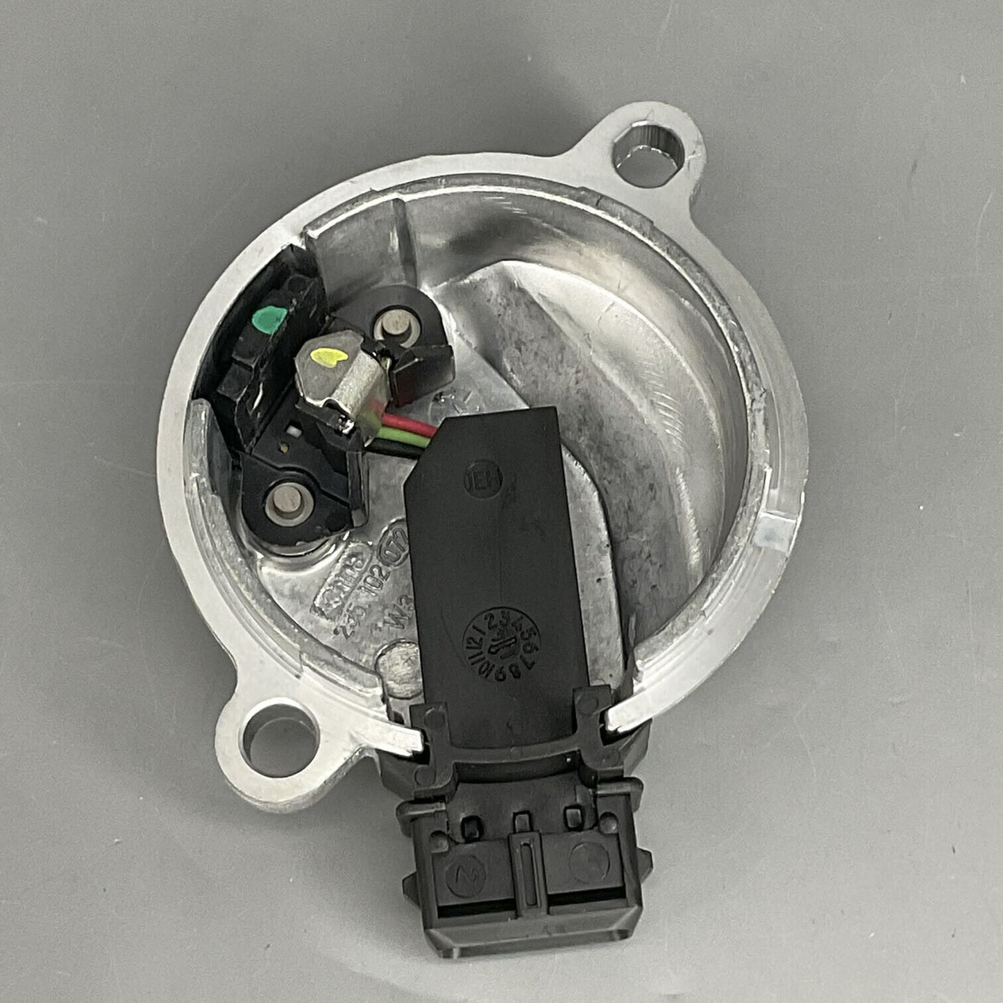 BOCSH OE Cam Position Sensor For Audi A4 A6 A8 VW Golf Jetta Phaeton 058905161B