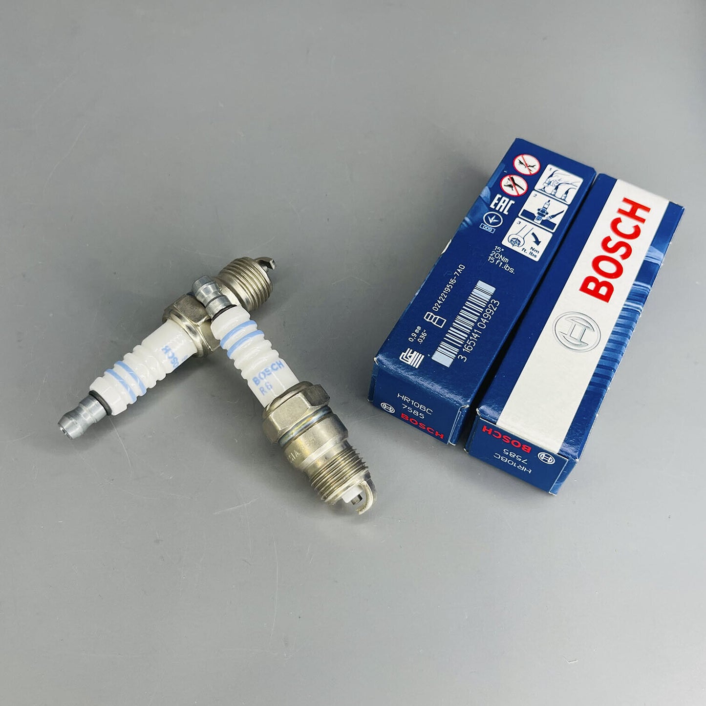 Bosch Yttrium Spark Plug 7585 HR10BC 2PCS For Chevy Buick GMC Oldsmobile Pontiac