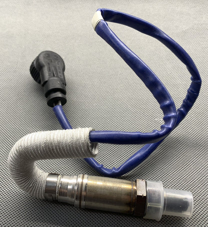 Orig. Original Oxygen Sensor O2 0258005058 Nuevo Se Mercedes-Benz C220 C280 S600
