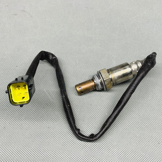 Lambda Oxygen Sensor F00E263147 For 2008 INFINITI G37 2009-2010 NISSAN MURANO