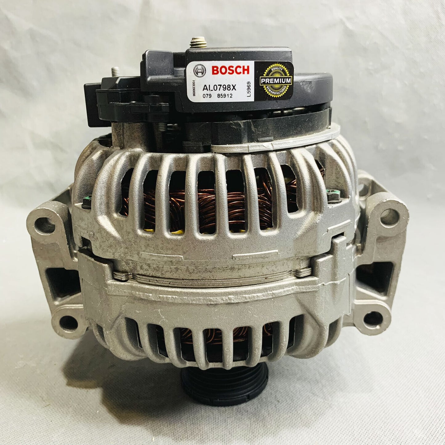 BOSCH Reman Alternatore Per 02-06 Dodge Freightliner Sprinter 2500 3500 AL0798X