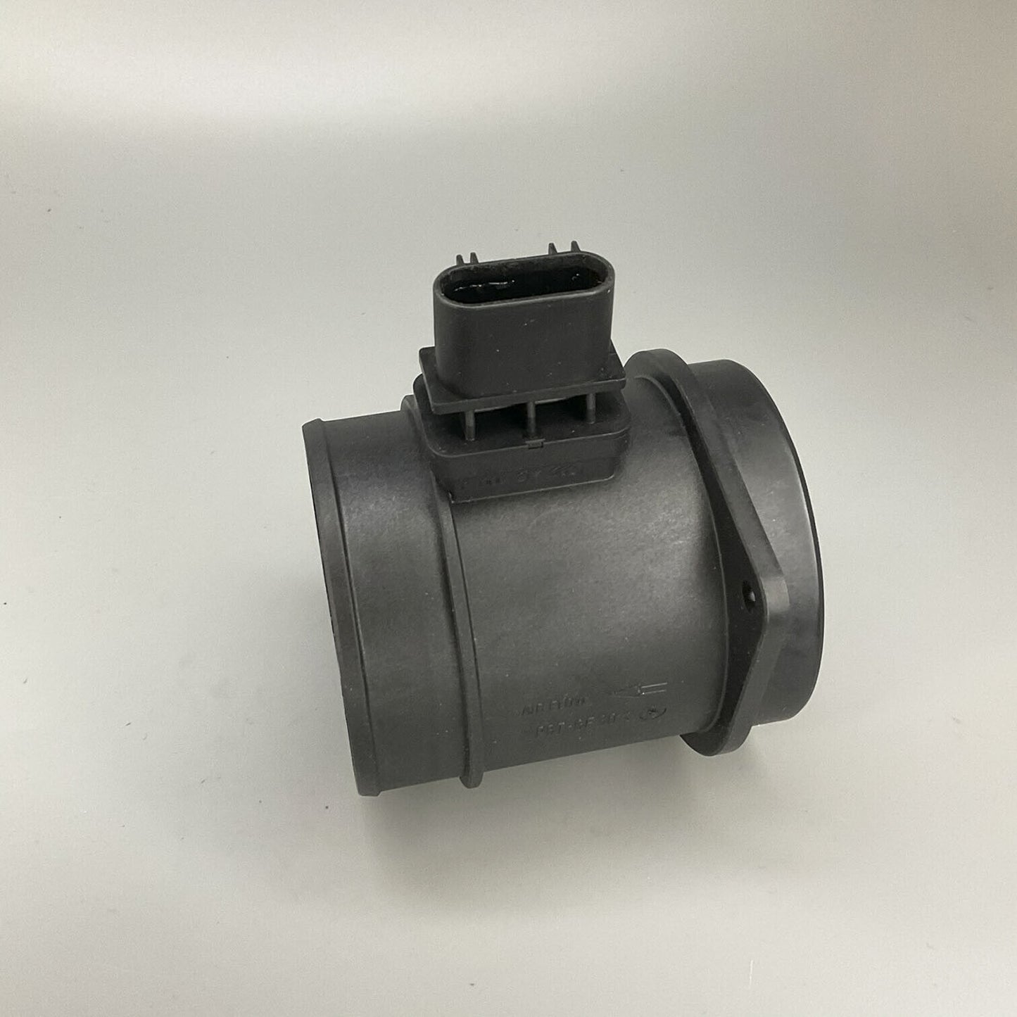 Bosch Mass Air Flow Sensor For 2009-2011 Buick Enclave Cadillac CTS GMC 3.6L