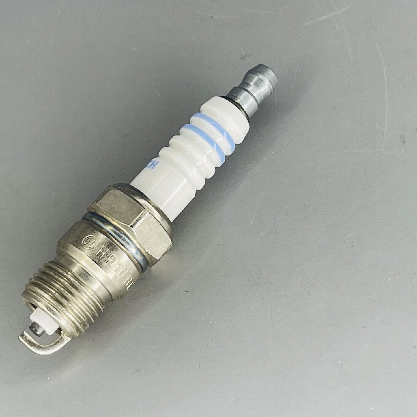 Bosch Yttrium Spark Plug 7585 HR10BC 6PCS For Chevy Buick GMC Oldsmobile Pontiac