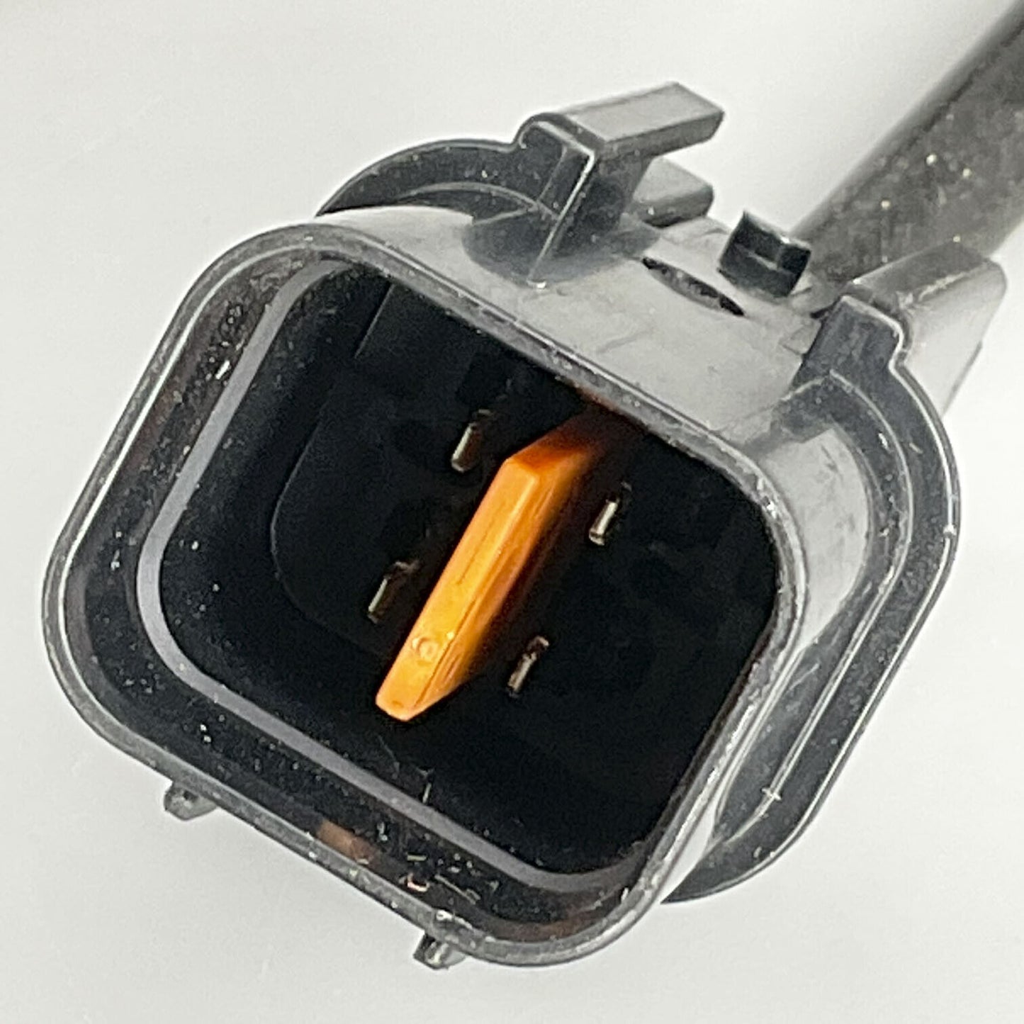 OE Genuine Oxygen Sensor O2 1588A209 For 2004-2012 Mitsubishi Galant 2.4L L4
