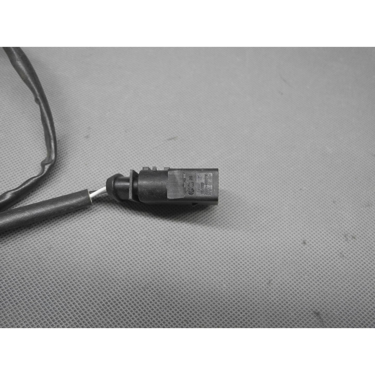 EO Oxygen Sensor O2 16132 For Volkswagen 1999-2001 Beetle Golf Jetta 1.8L 2.0L