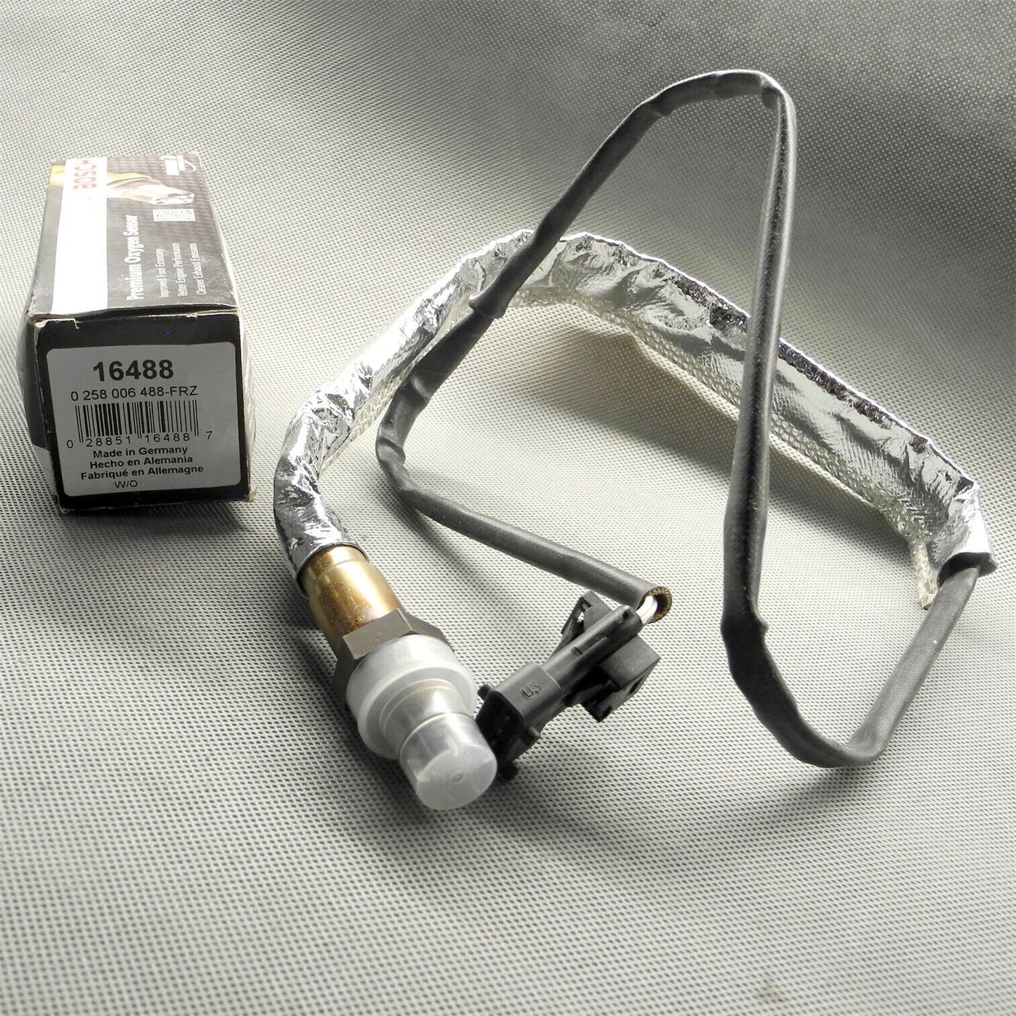 Oxygen Sensor O2 16488 For Volvo 2003-2004 S60 V70 XC70 XC90 2.5L Downstream