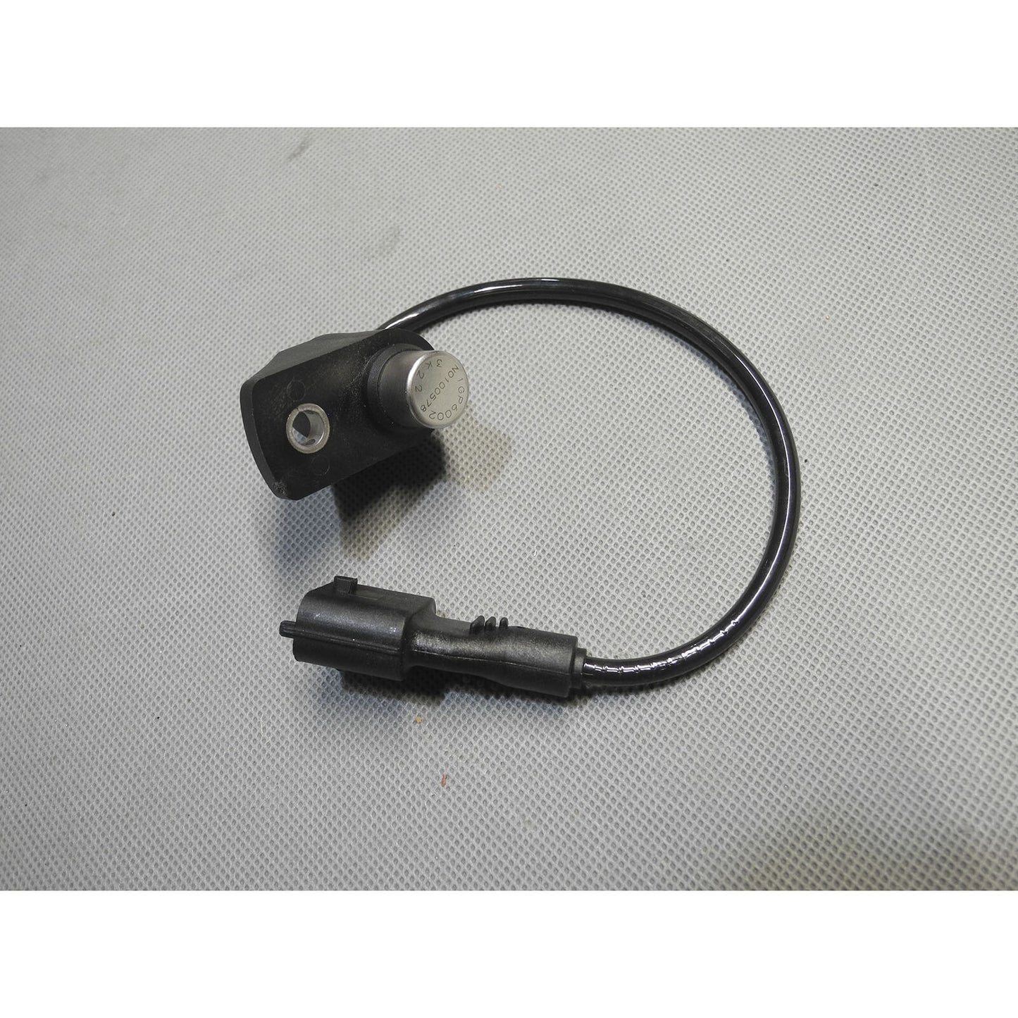 Crankshaft Position Sensor For Cadillac Catera Saturn L300 LW300 Vue 9118140