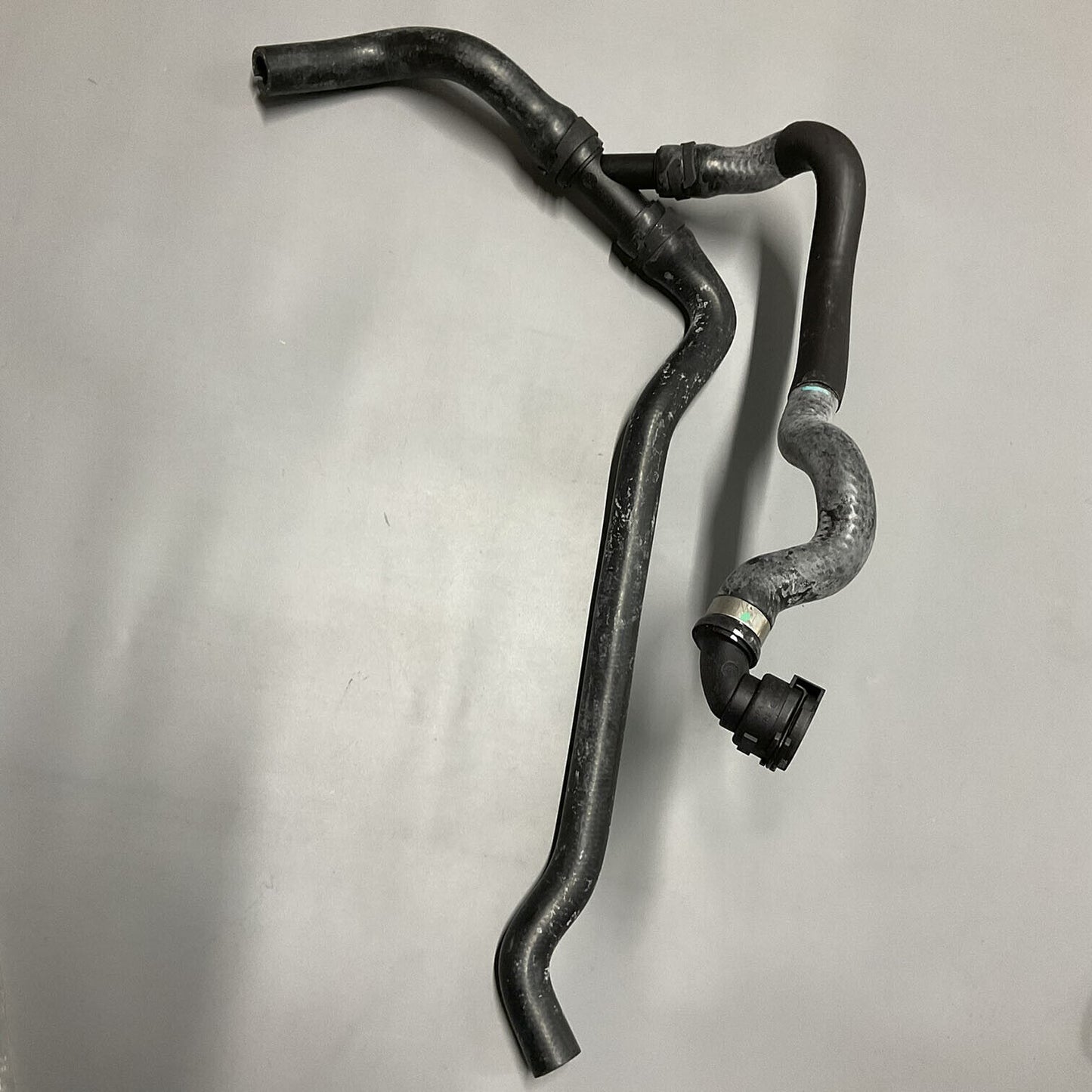 REIN Engine Coolant Hose For 2007-2010 BMW X5 3.0L CHE0543