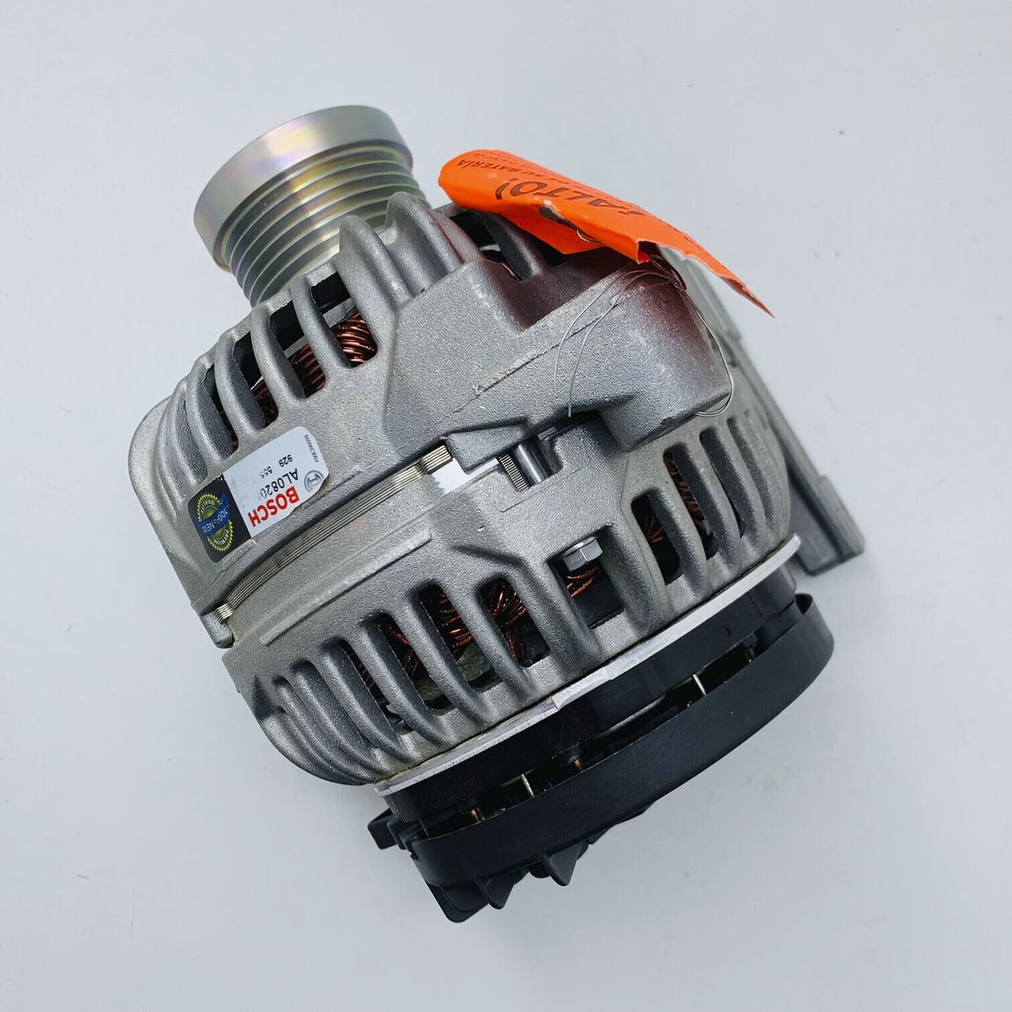 OE Bosch Remanufacturé Alternateur AL0820N Pour Volvo S40 S60 S80 V70 XC70 XC90