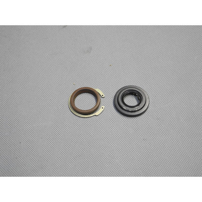 Brand NEW Genuine OEM Pinion Seal Kit 49365-Q5225 For Nissan