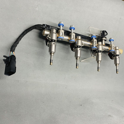 Orig. Benzin Einspritzung Schienen Mit Injektoren 12633912 Für Chevrolet Malibu