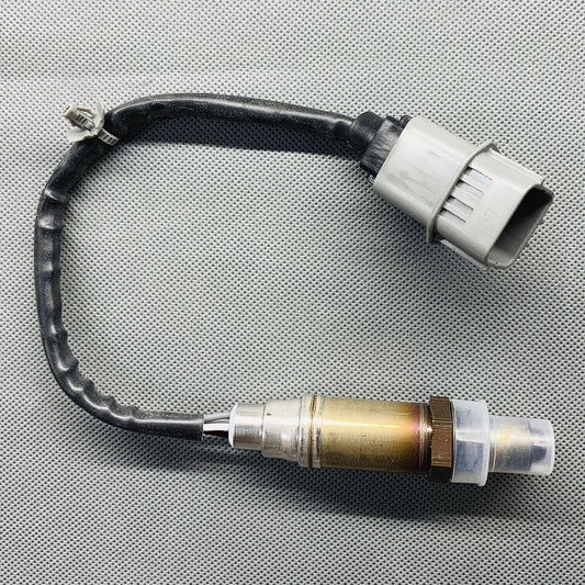 Lambda Oxygen Sensor 226A0-7J501 For Nissan Primera Traveller 2.0 16V