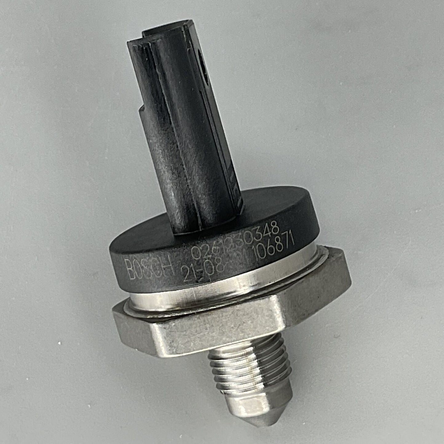 Bosch Fuel Pressure Sensor For 2008-2021 BMW 5 6 M series Rolls-Royce 0261230348