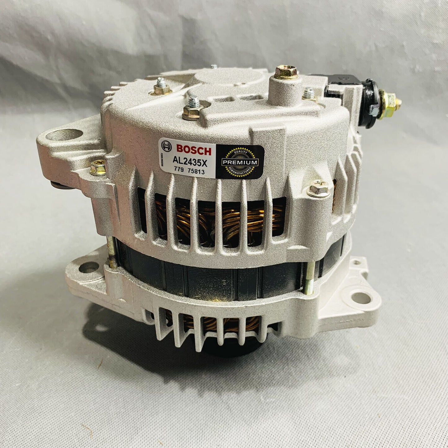 BOSCH Reman Alternador Para 2005-2012 Nissan Rogue X-Trail 2.5L AL2435X