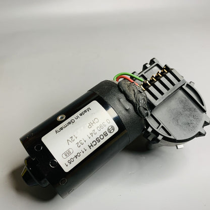 BOSCH GENUINE Windsheild Wiper Motor Front For Audi Volkswagen 0390241132
