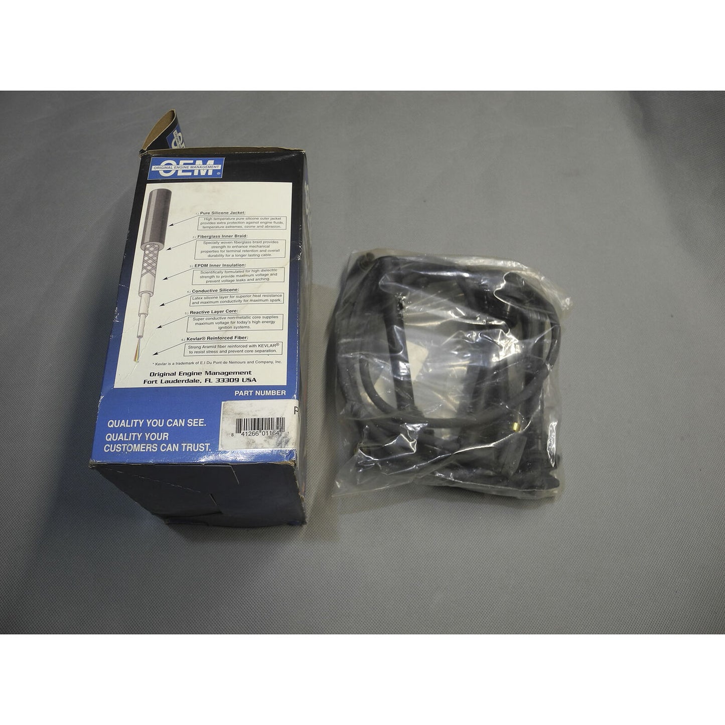 Tout Neuf Allumage Prise Câble Set OEM PI4688 Pour 1994-1999 Mitsubishi Aigle