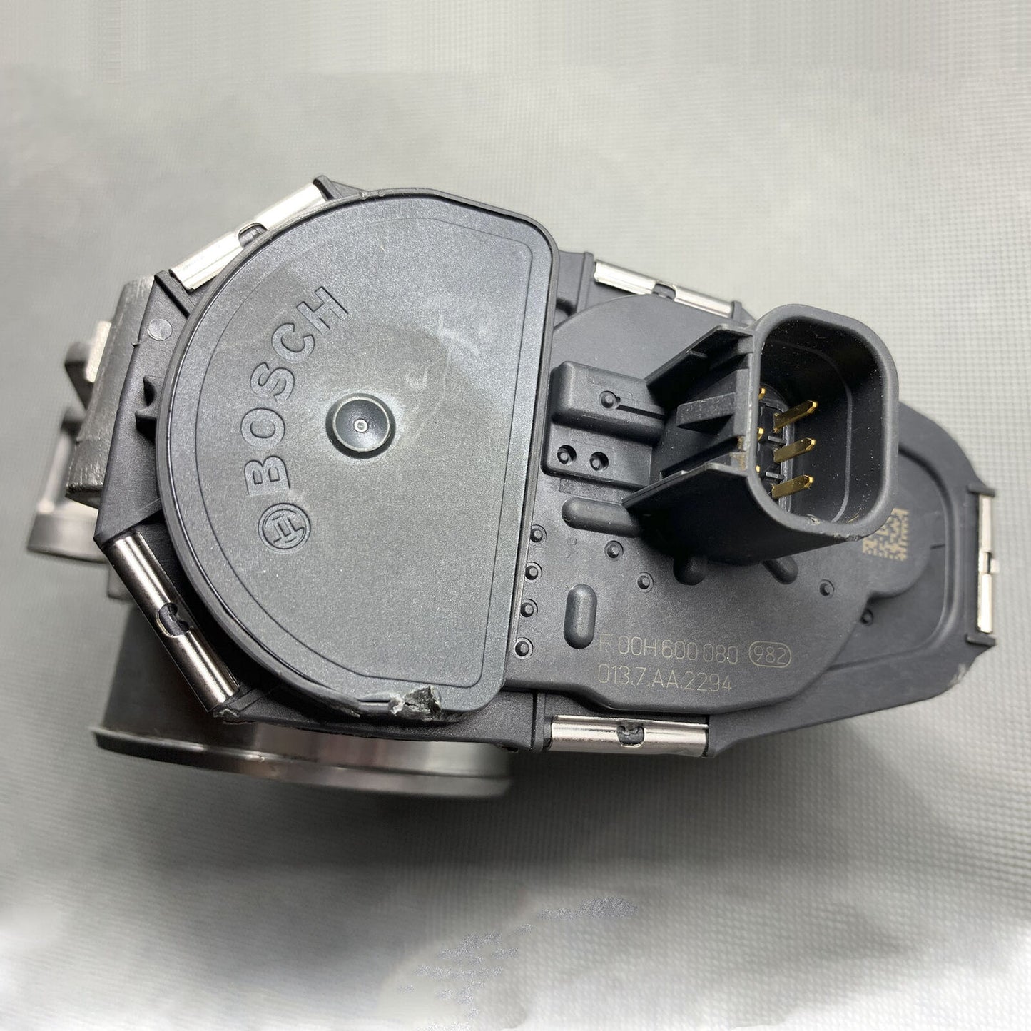 Bosch Throttle Body F00H600080 For Chevrolet Cobalt HHR Saab 9-5 Buick Regal