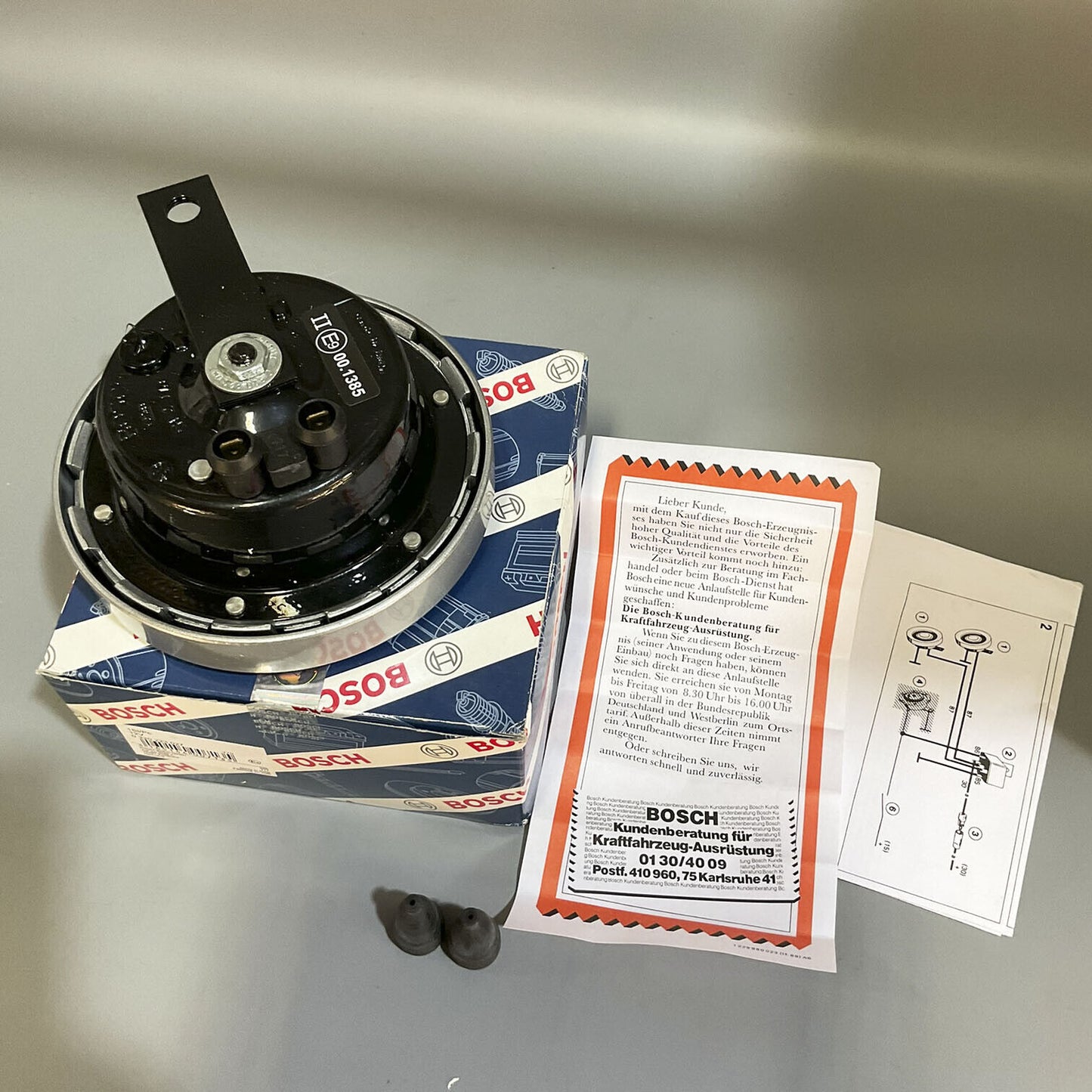 Brand New Bosch Universal Black Low Tone Signal Horn Horn 300 Hz 117 dB(A)