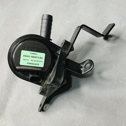 OE Bosch Auxiliary Coolant Water Pump For 2017-2019 Lincoln Continental 3.0L