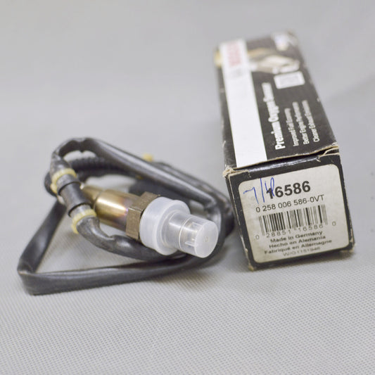 16586 Orig. Oxygen Sensor O2 Para Porsche 2004-2006 Cayenne 3.2L Delantero Right