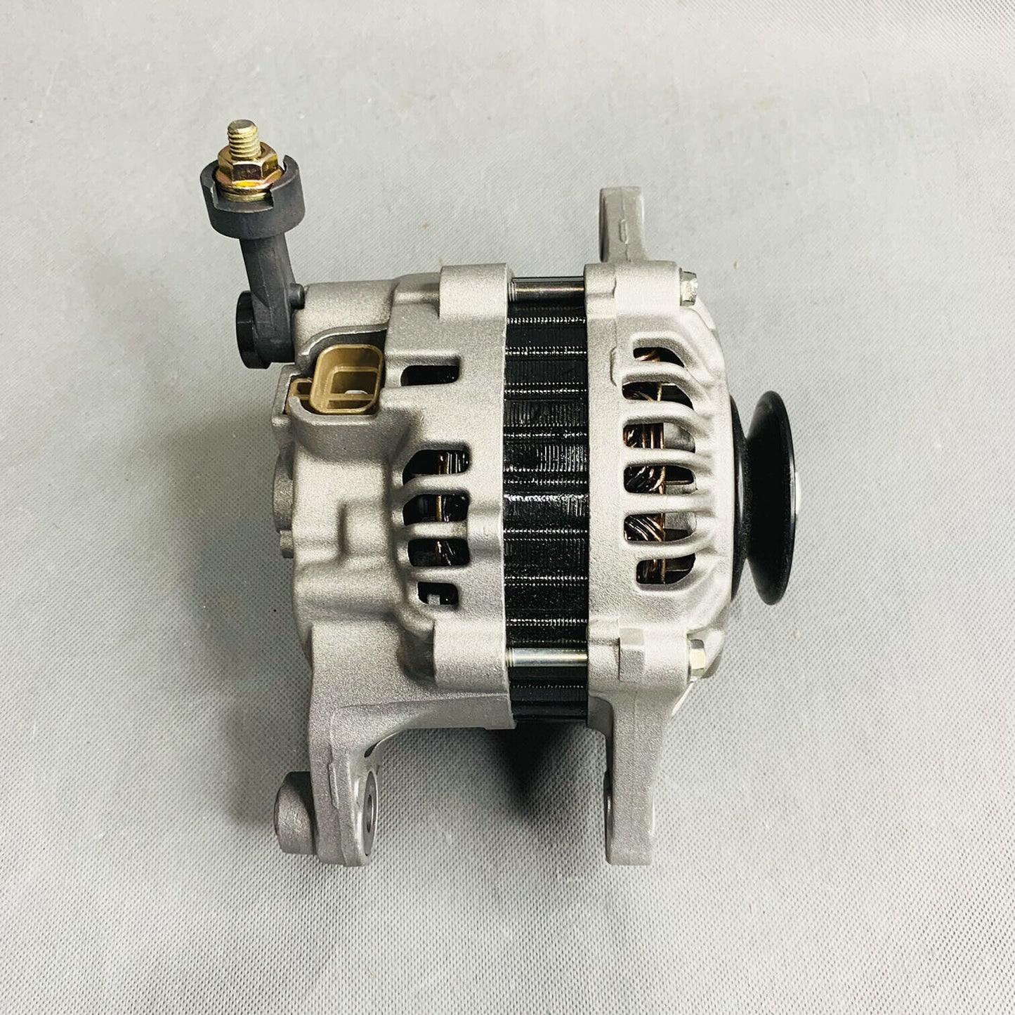 BOSCH Reman Alternateur Pour 89-91 Mazda RX-7 Naturelle Aspiré R2 1.3L AL4209X