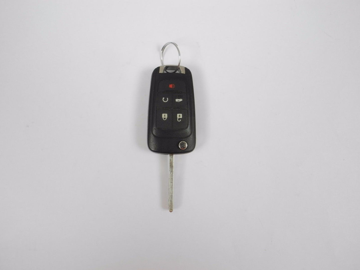 K102 Para 2014 Chevy Sónico Clave E8517