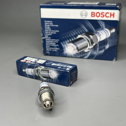 Bosch Nickel Spark Plug 7401 For AUDI A4 A6 S4 PEUGEOT 405 VW PASSAT VOLVO 960