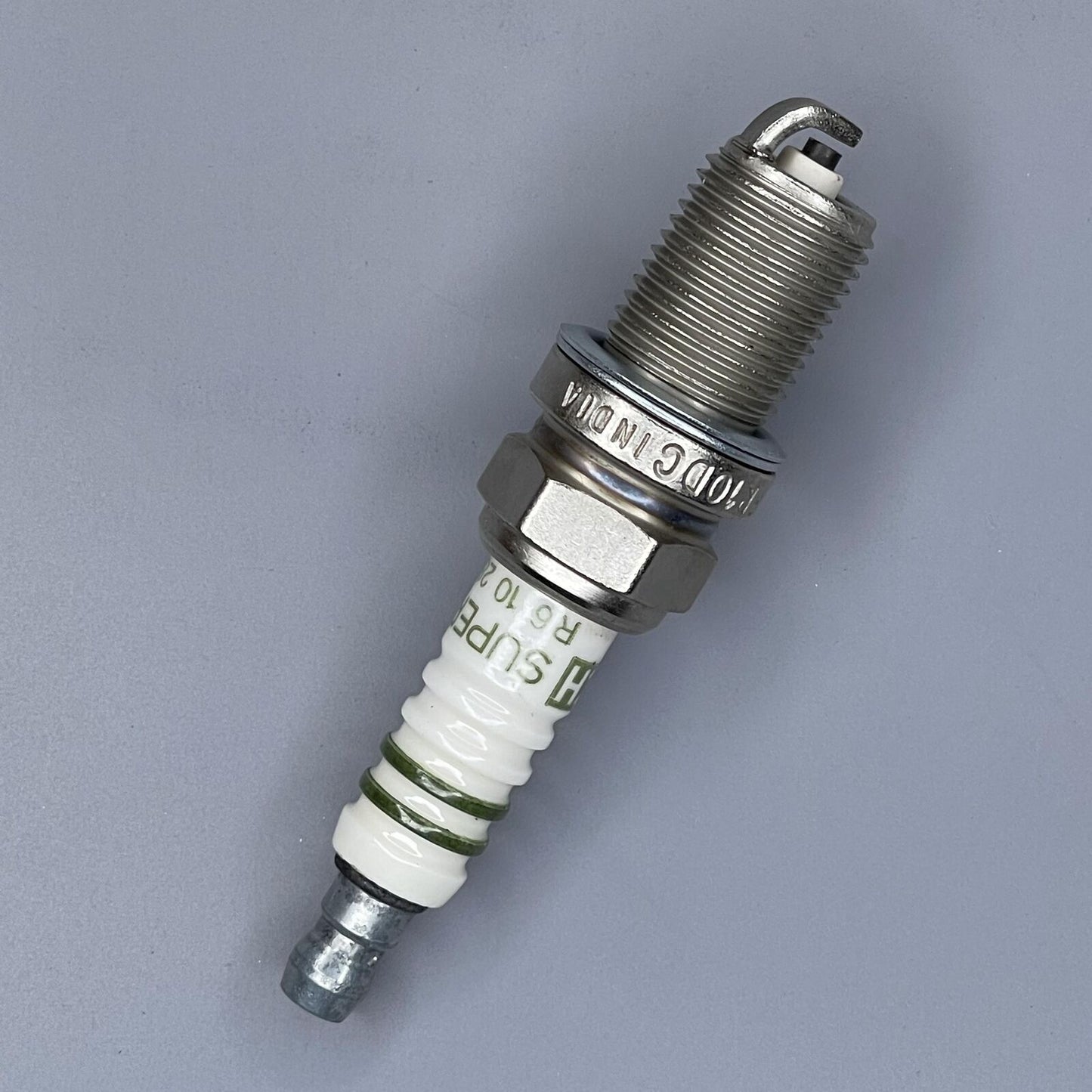 BOSCH Lawnmowers Spark Plug 4 PCS For Saturn Chevrolet Oldsmobile Mercury Ford