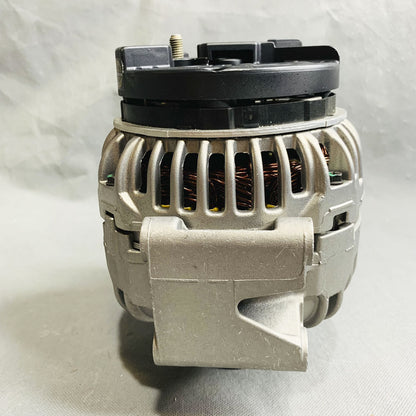 BOSCH Reman Alternatore Per 02-06 Dodge Freightliner Sprinter 2500 3500 AL0798X