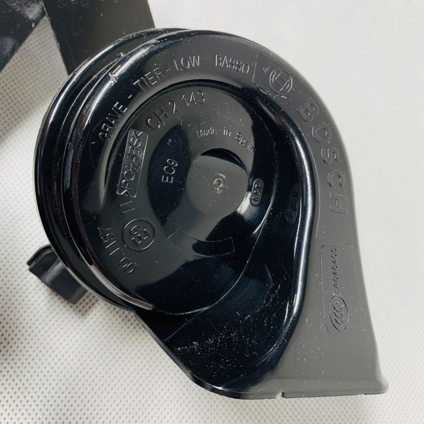 Brand NEW OE GENUINE Fanfare Horn For 6 033 FB1 409