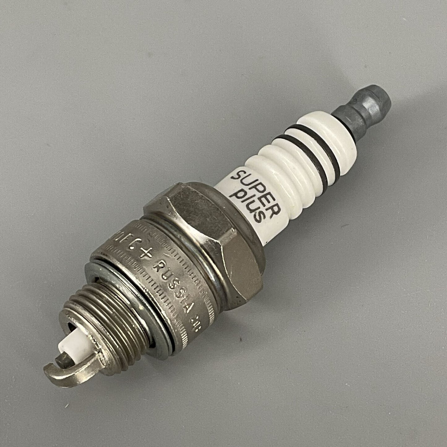 BOSCH Super Plus Spark Plug For Buick Chevrolet Chrysler Plymouth Dodge Pontiac
