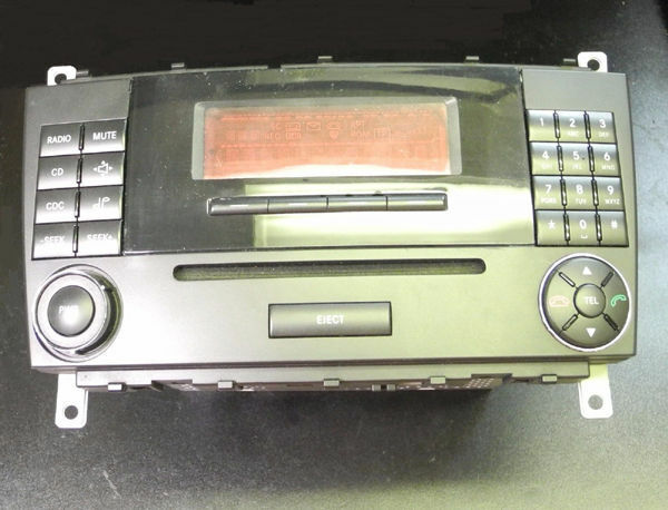 E001 For Mercedes Benz W203 C240 C55 C230 C320 Radio CD Player Display Screen