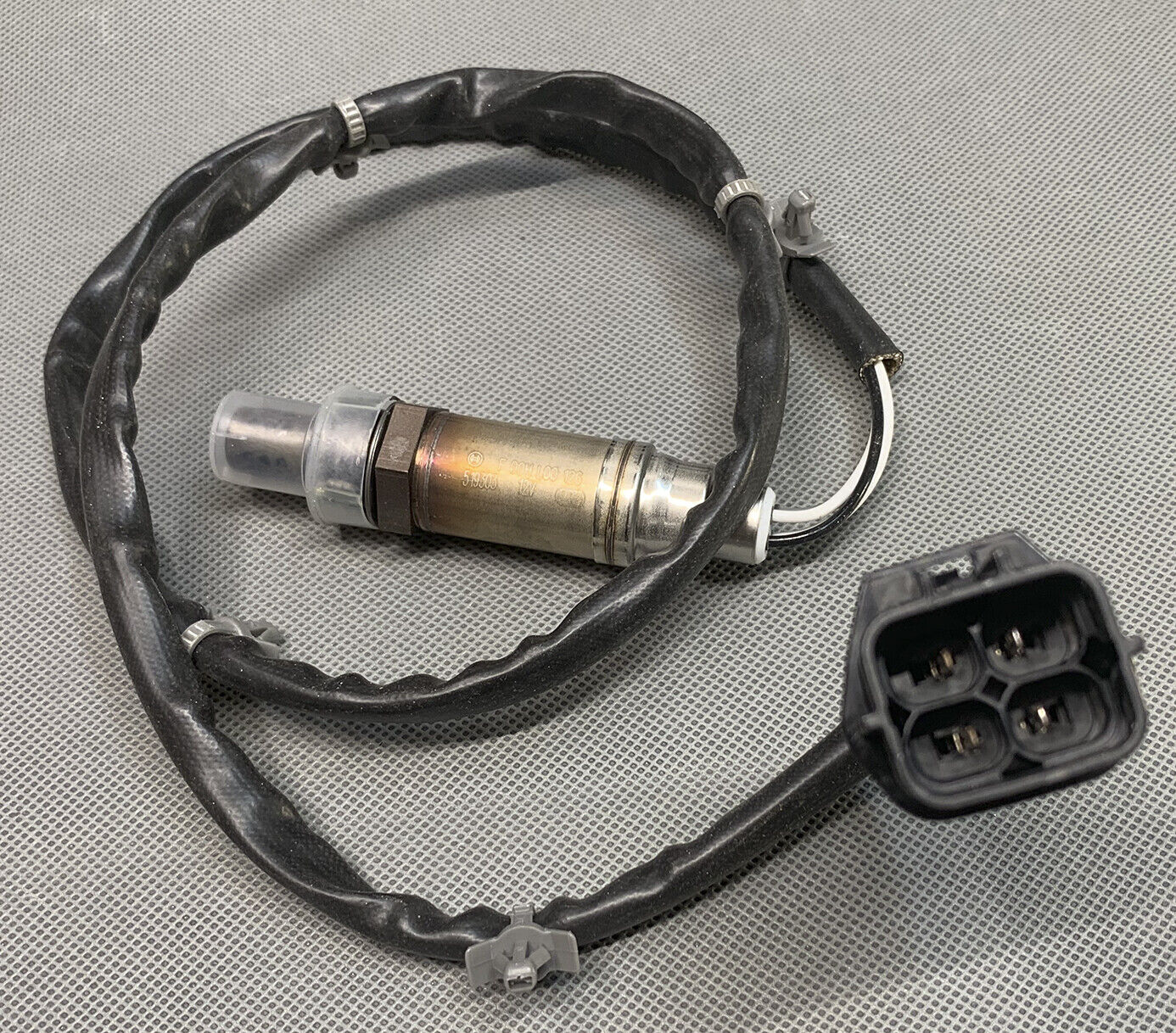 Orig. Véritable Oxygène Capteur en Aval 13374 Pour Infiniti I30 Nissan Maxima