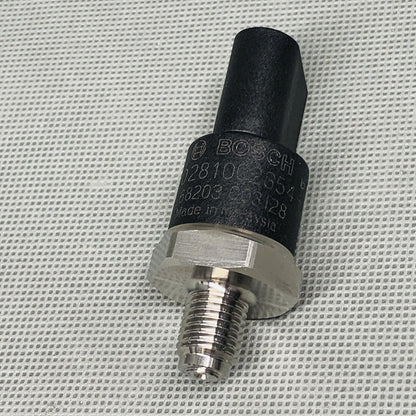 OEM Bosch Fuel Rail Pressure Sensor For AUDI A8 Mercedes 0281002354