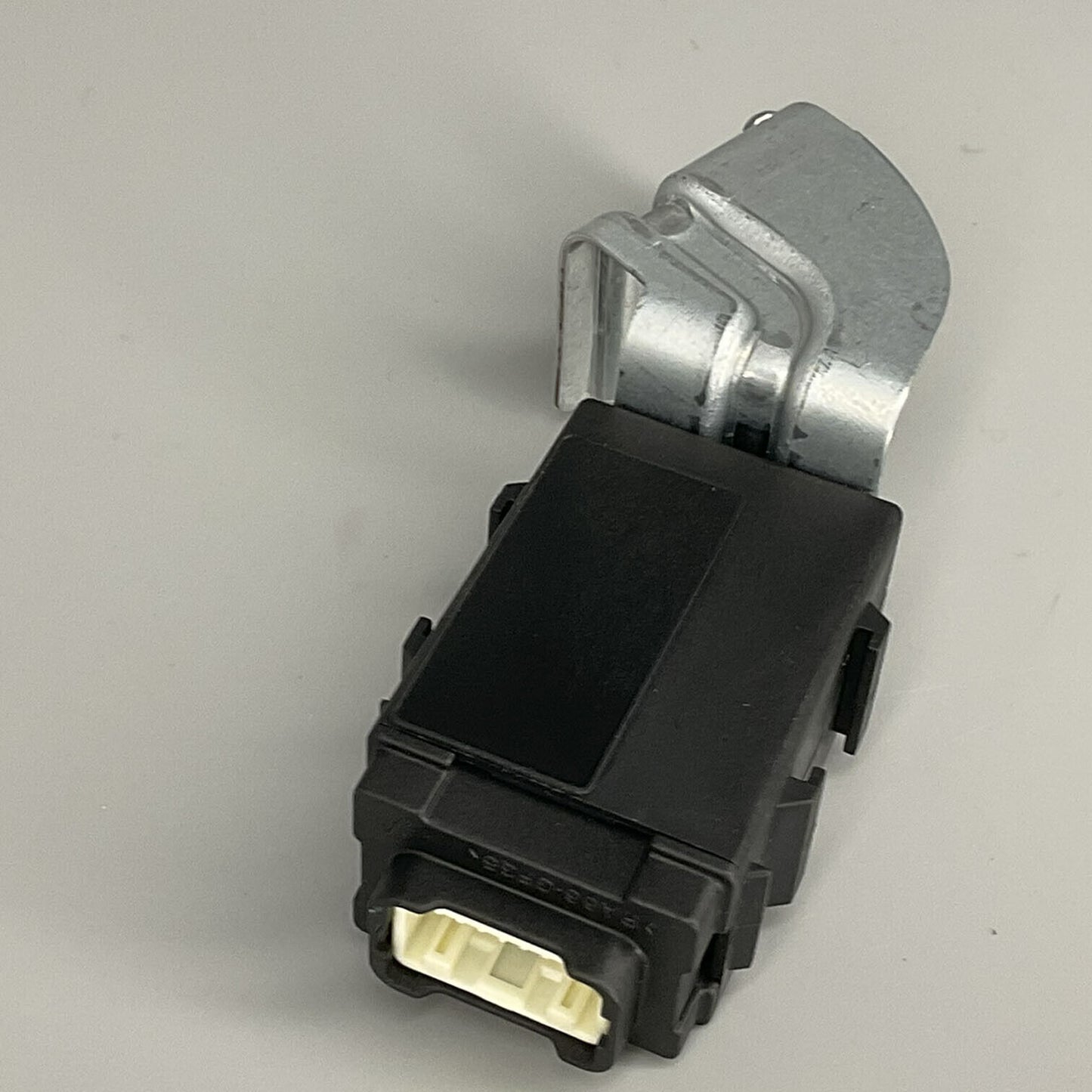 OE Bosch Peut Gateway Contrôle Module Assemblage 284T16HH0B Pour 2017 Infinti