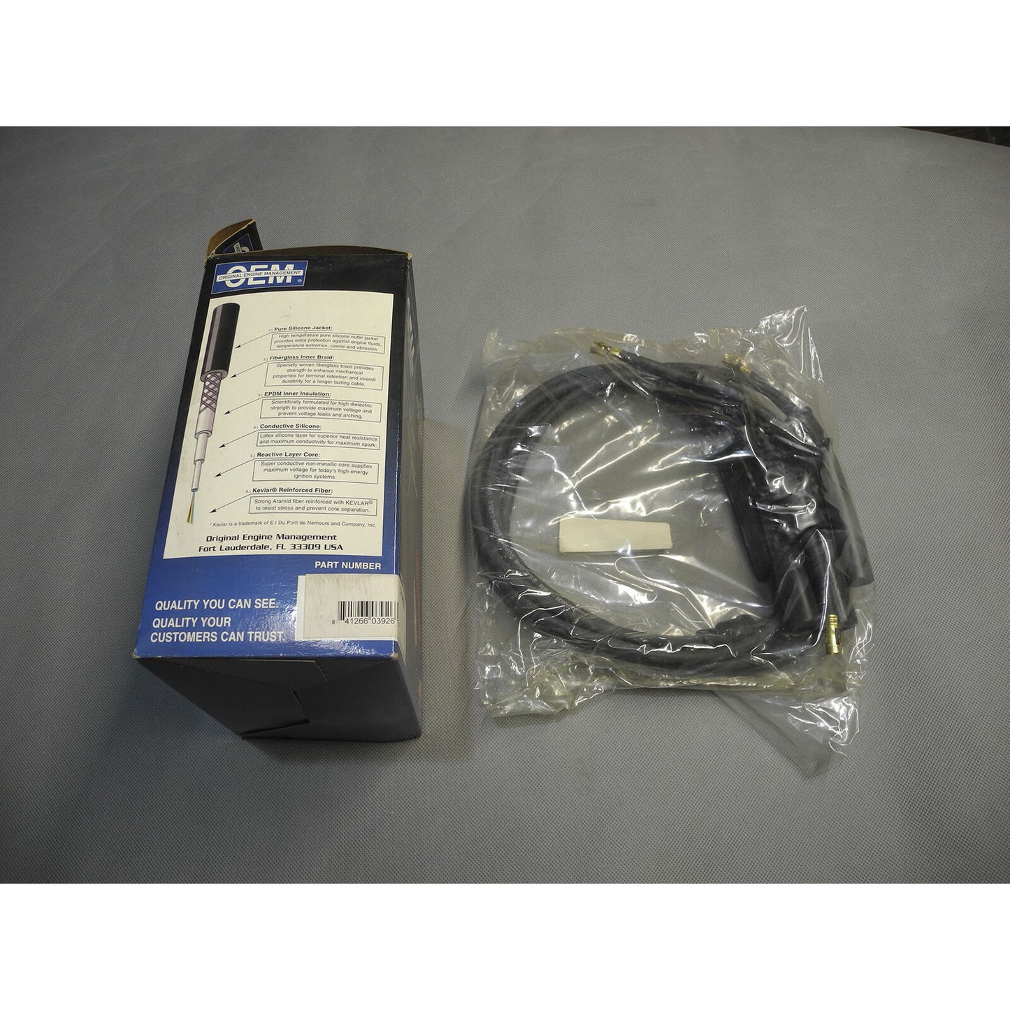 Tout Neuf Allumage Prise Câble Set OEM PI4592 Pour 2004 Chevrolet Express 1500