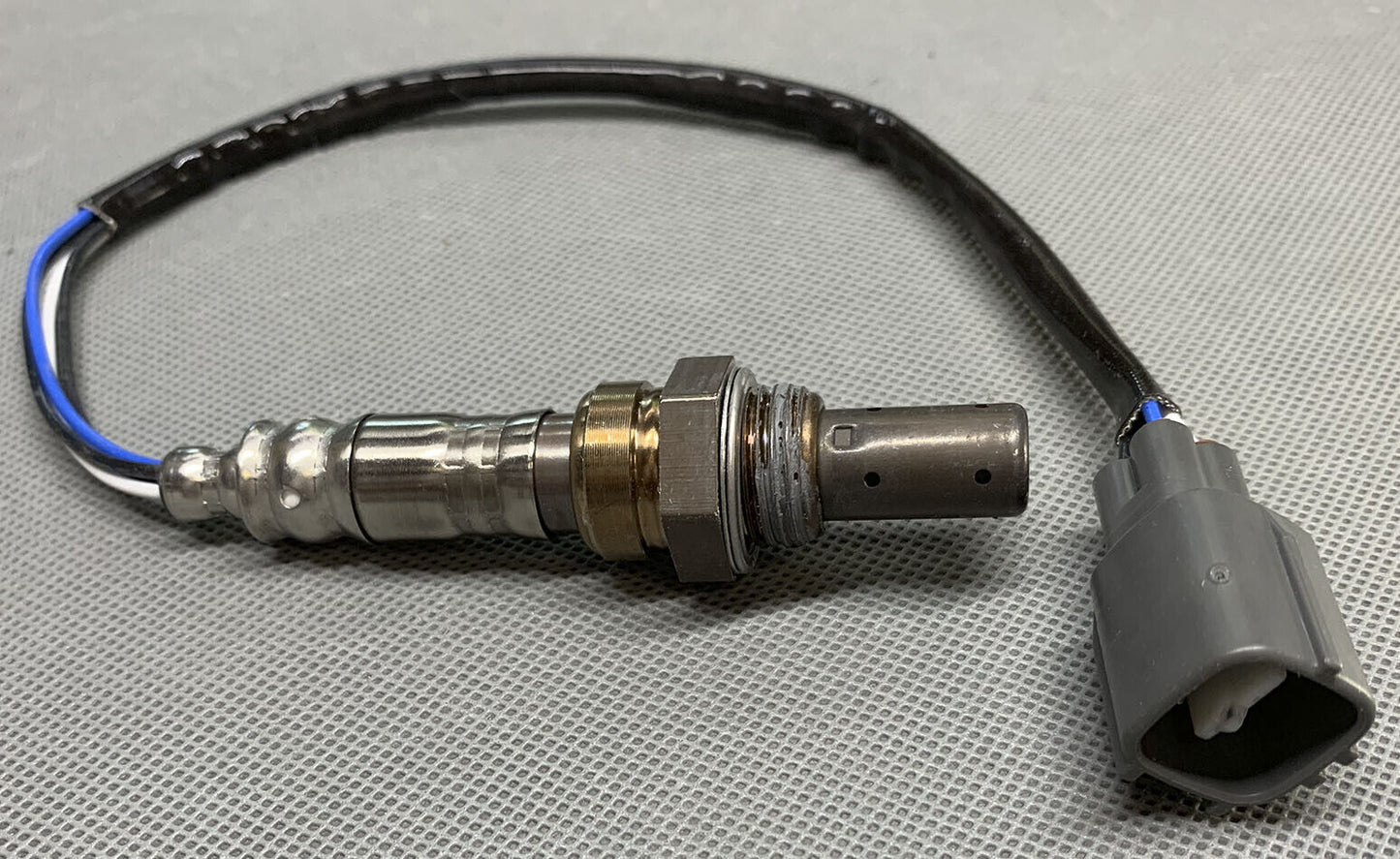 Air Fuel Oxygen Sensor 234-9007 For Lexus ES300 Toyota Avalon Camry Sienna 3.0L