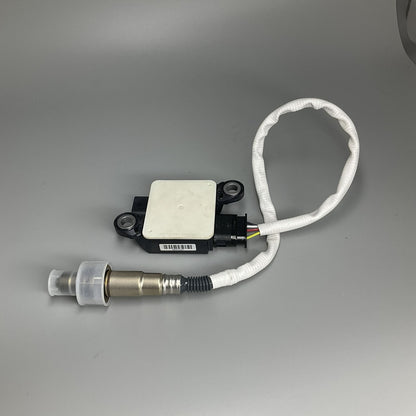 BOSCH GENUINE NITROGEN OXIDE Sensor Nox Sensor For 0281008236