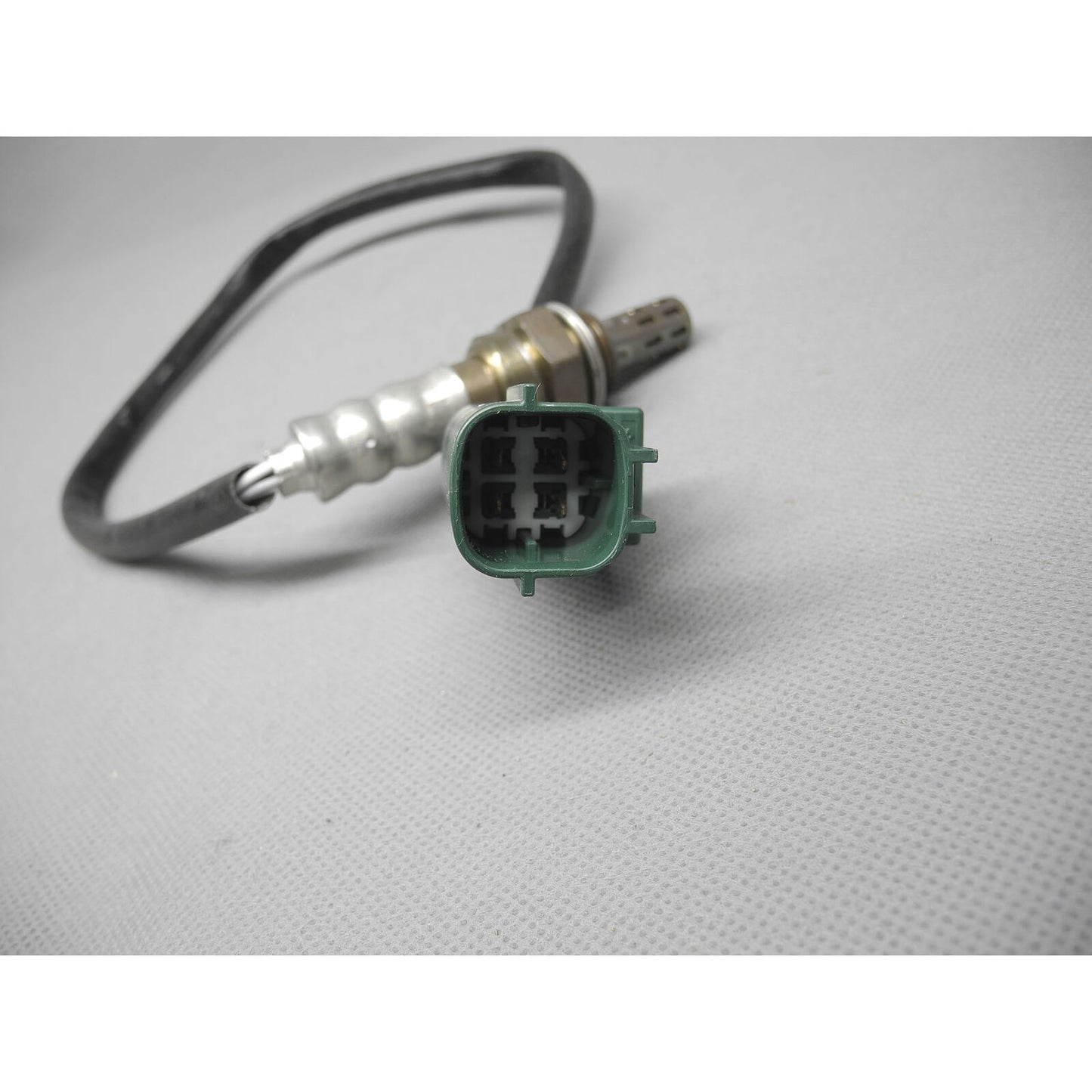 OE GENUINE Lambda Oxygen Sensor 15665 For 2002-2006 Nissan 3.5L Infiniti 4.5L