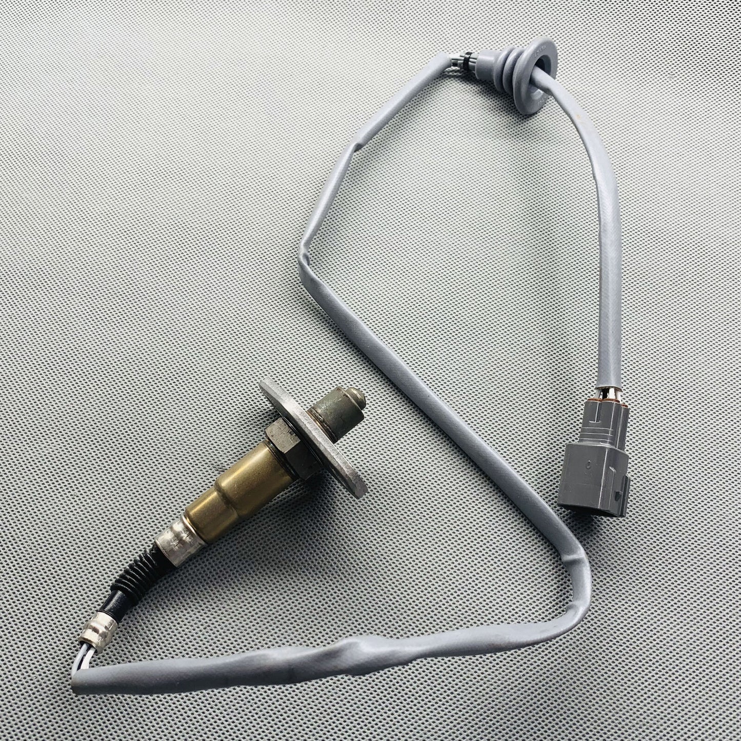 EO Oxygen Sensor O2 13618 Fits 00-04 Toyota Tacoma 2.4L 2.7L 3.4L Upstream