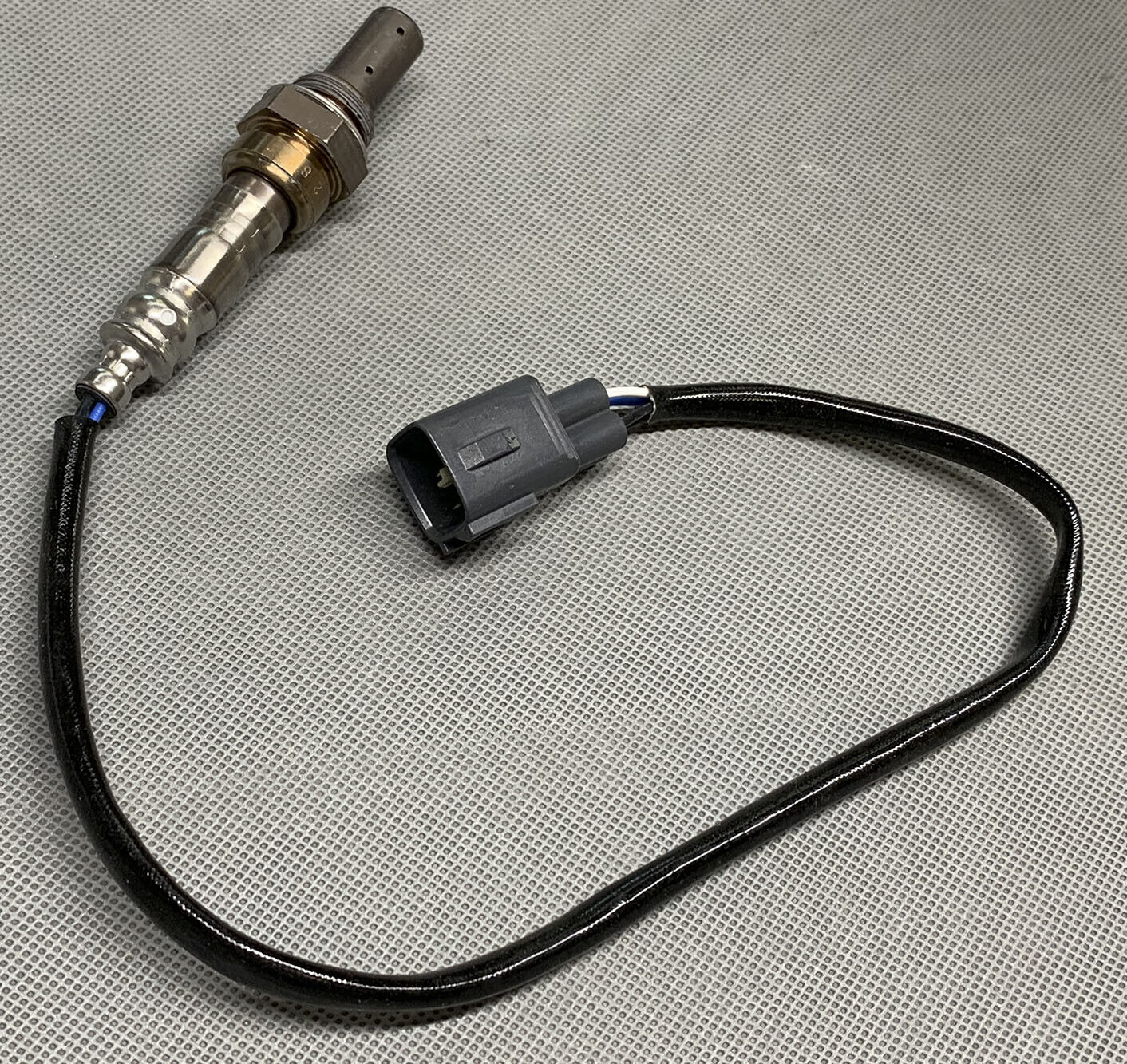 Air Fuel Oxygen Sensor O2 234-9021 For Toyota Avalon Sienna Lexus ES300 3.0L