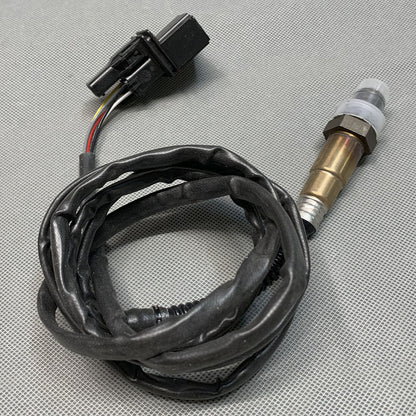 17361 OE GENUINE Oxygen Sensor O2 Fits Audi A8 Q7 VW Golf Jetta R32 Upstream