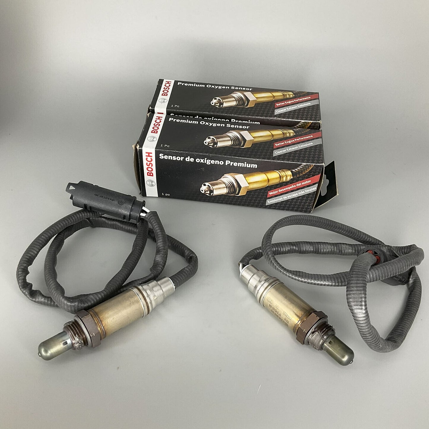 BOSCH GENUINE OXYGEN SENSOR 2PCS For 1996-2003 BMW X5 750iL 318i 318is 318ti