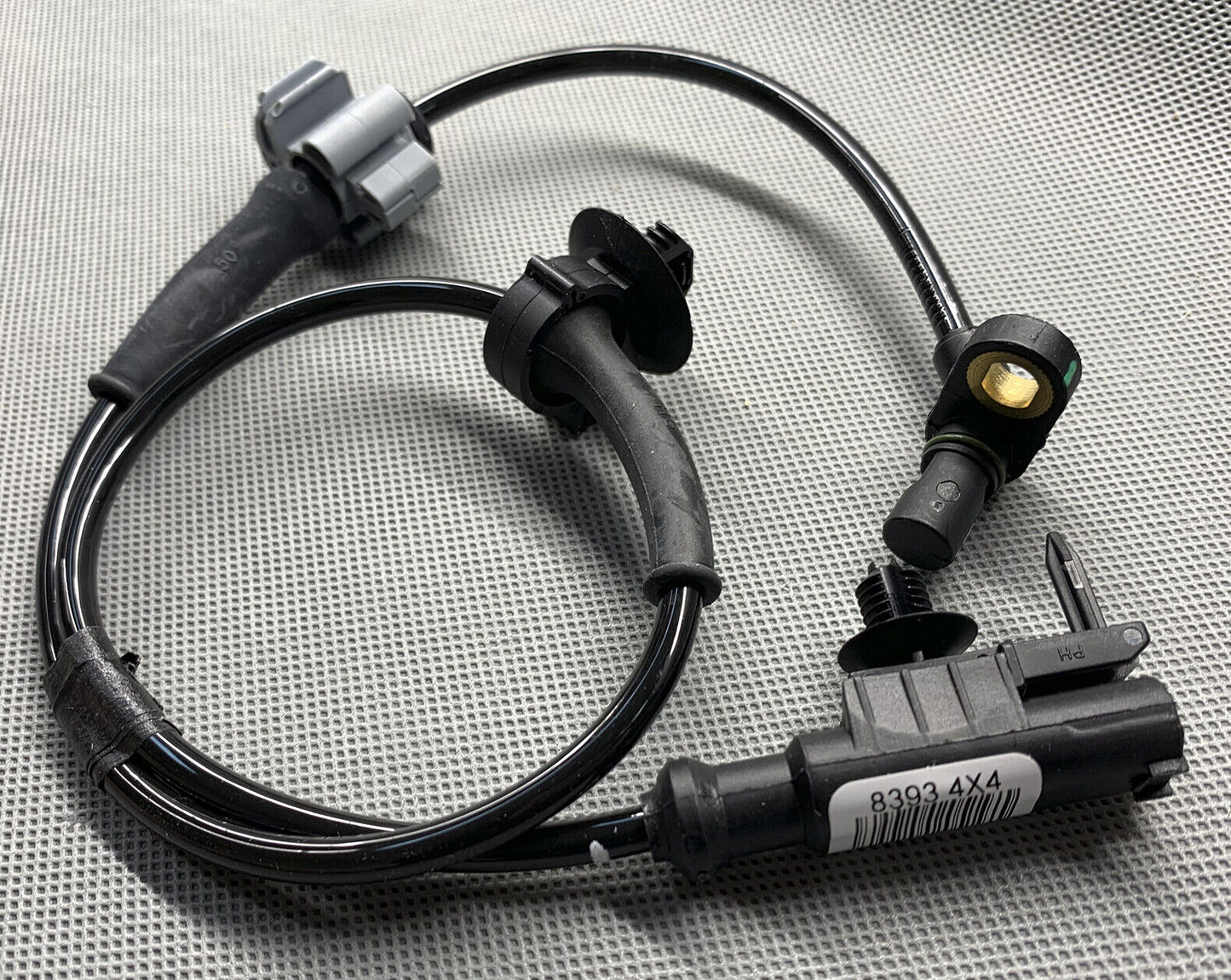 ACDelco Front ABS Wheel Speed Sensor 22870821 Fits GMC Yukon XL 1500 Sierra